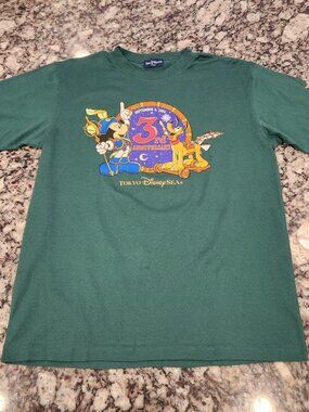 2004 3rd Anniversary Tokyo Disney Sea Resort Mens M-L See Measurement NWOT